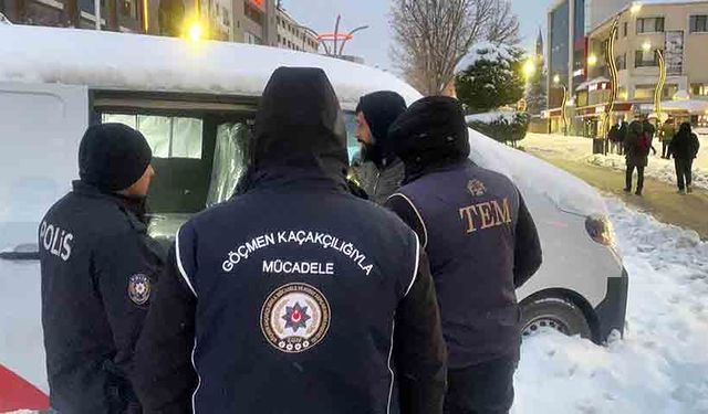 21 düzensiz göçmen yakalandı