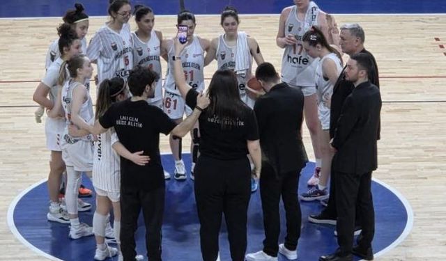 Düzce Atletik’ten 29 Sayılık Çeyrek Final