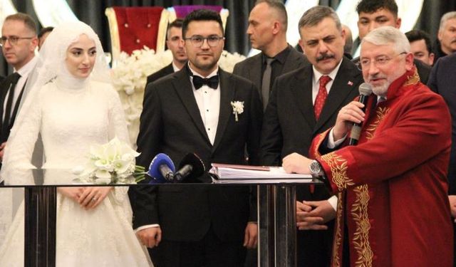 İçişleri Bakanı Mustafa Çiftçi, Çorum’da nikah şahidi oldu