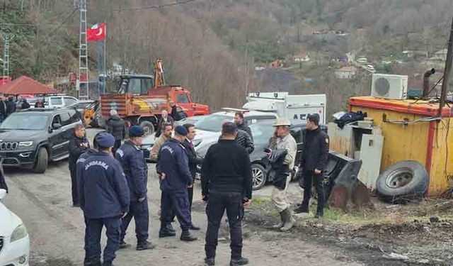 İletişim Başkanı Duran: "Hayatını kaybeden madencilerimize Allah’tan rahmet diliyorum"