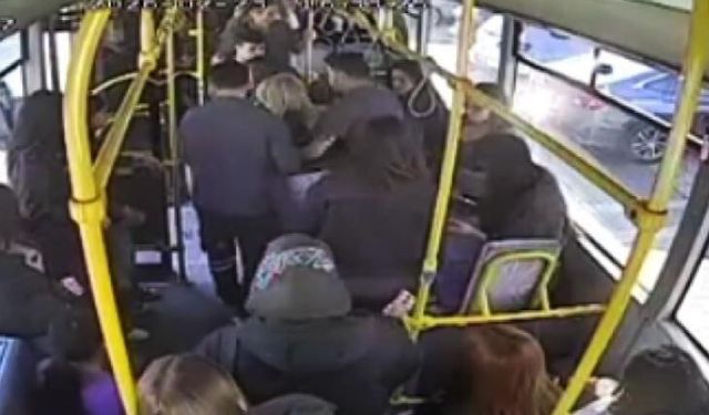 Şoförden insanlık dersi; Rahatsızlanan yolcuyu hastaneye yetiştirdi