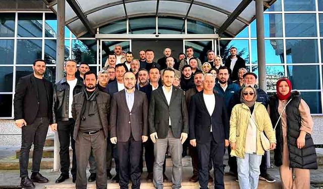 AK Parti İl Başkanı Şengüloğlu’ndan “Sükunet ve Nezaket” vurgusu