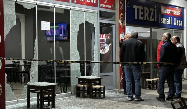 Çay ocağına kurşun yağdırdı: 1 yaralı