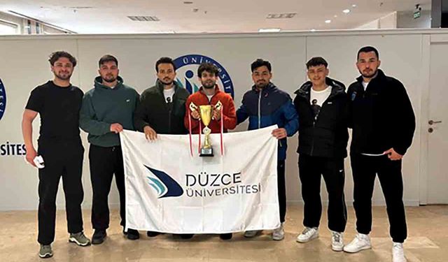 Düzce Üniversitesi raftingte Türkiye şampiyonu oldu