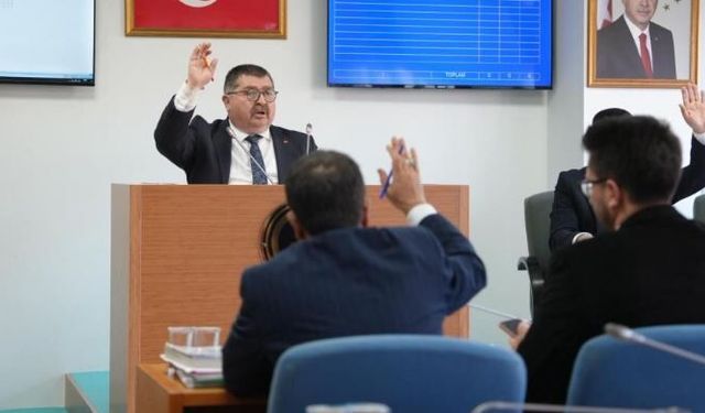 Düzce Belediyesi Meclisi 45 gündem maddesini görüştü