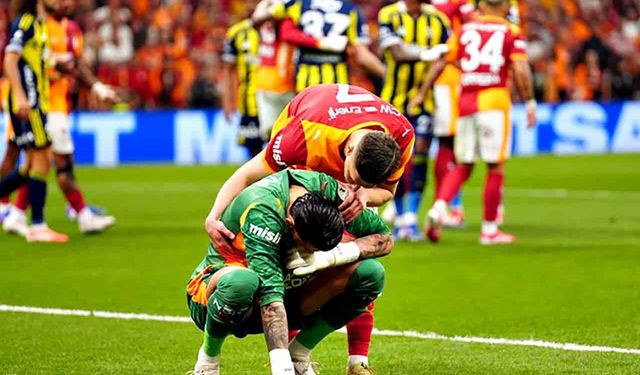 Penaltı Kaçtı, Direkler Sallandı; Derbide İlk Yarı Galatasaray’ın Üstünlüğüyle Bitti