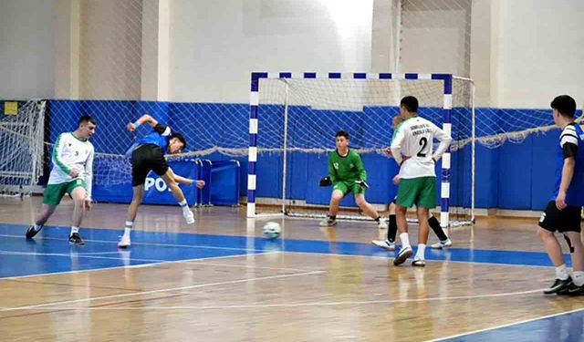 İmam Hatipler Spor Oyunları Düzce’de Coşkuyla Sürüyor