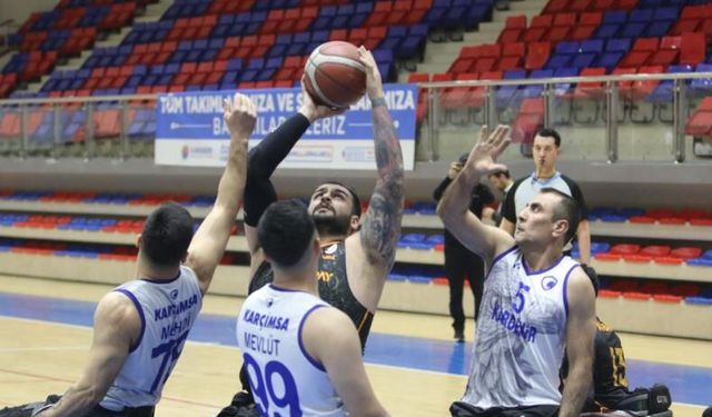 Karabük Demir Kartal, sahasında Galatasaray'a mağlup oldu