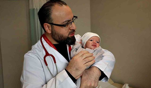 Diyarbakır’da Mucize Bebek: 4 Saatte Hayata Tutundu