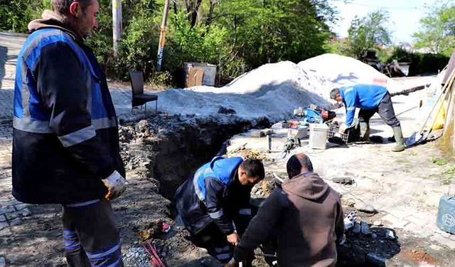 Ontemmuz Mahallesi’nde İçme Suyu Hattı Yenileniyor