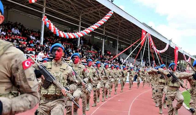 19 Mayıs’ta Jandarma Komandoları Gövde Gösterisi Yaptı