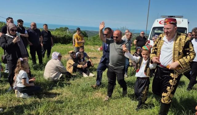 700 yıllık güreş geleneğinde pehlivanlar ve ağa adayları kıyasıya yarıştı