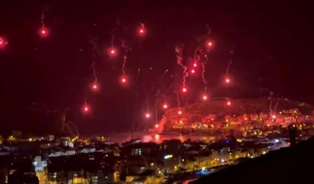 Amasra'da şampiyonluk coşkusu; İşaret fişekleri tarihi kenti kızıla boyadı