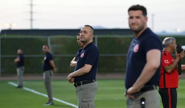 A millilere özel koruma: Bir an olsun ayrılmıyorlar