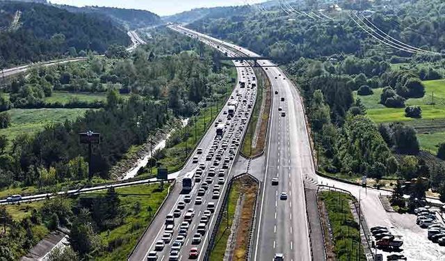 Bolu Dağı Tüneli’nden bayramda 1 milyon 51 bin 507 araç geçti
