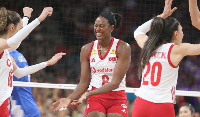 A Milli Kadın Voleybol Takımı, Çin’i 3-2 mağlup etti