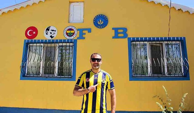 Fenerbahçe sevgisini evinin duvarlarında yaşattı
