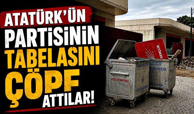 CHP'den ayrıldılar, parti tabelasını çöpe attılar