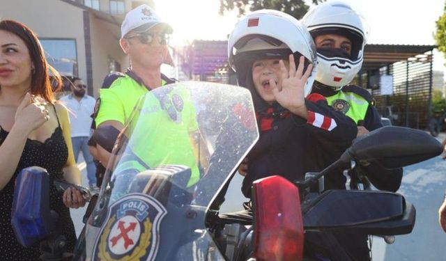 DMD hastası Ünal'ın polis olma hayali gerçek oldu