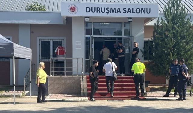 Tanju Özcan'ın davasında savcı tutukluluğun devamını istedi