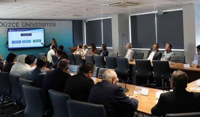Düzce Üniversitesi danışma kurulu ilk toplantısını gerçekleştirdi
