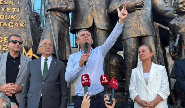 Özgür Özel'den 'dini değerleri aşağılayan' Deniz Göktaş'a destek