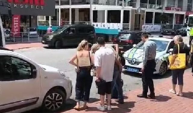 Scooterla dengesini kaybedip düşen sürücü yaralandı