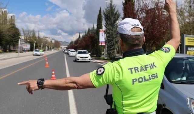 Düzce’de 187 araç trafikten men edildi
