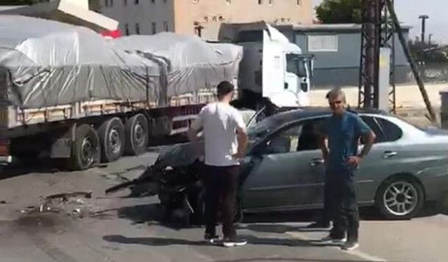Muş’ta tır ile otomobil çarpıştı: 1 yaralı