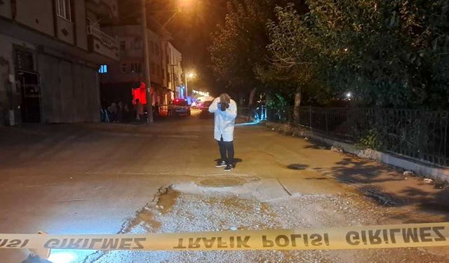 İşaretsiz rögar kapağı kazaya neden oldu: Motosiklet 28 metre sürüklendi