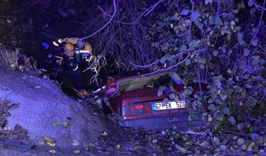 Zonguldak'ta otomobil kanala devrildi: 1 ölü