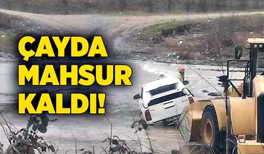 Çayda mahsur kaldı!