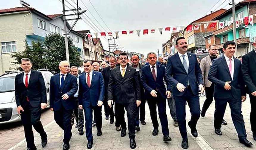 Nebioğlu ve Karapınar seçim ofisleri açıldı