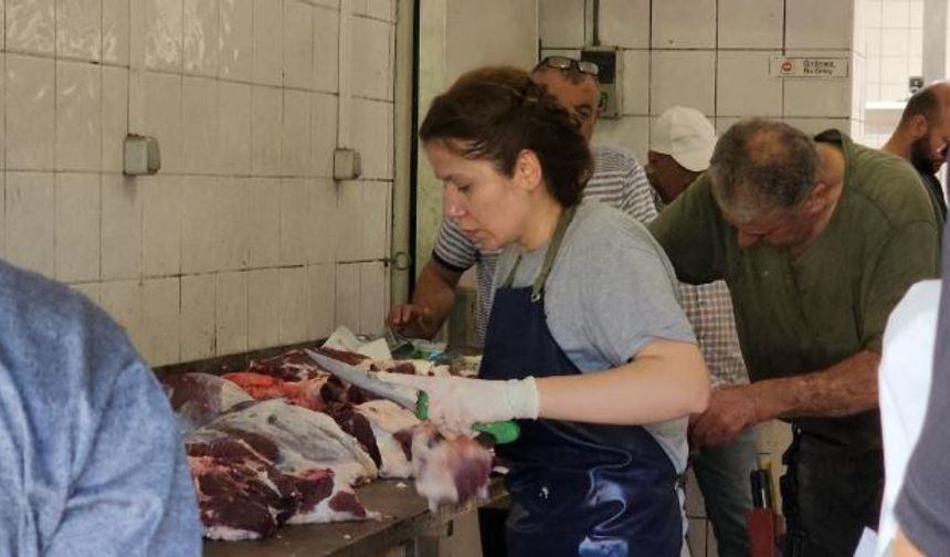 Kurban kesimi sırasında 13 bin 513 kişi hastanelik oldu