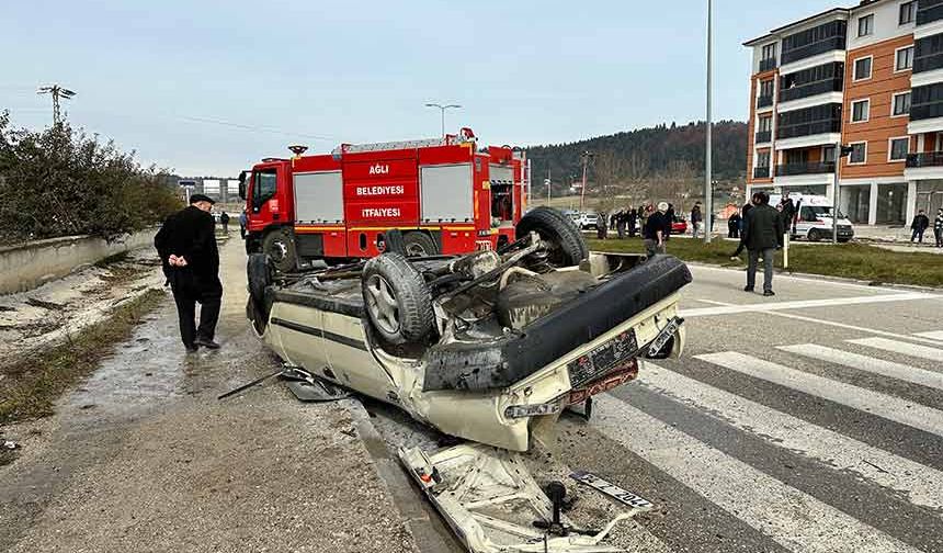 Kastamonu'da araç takla attı: 2 yaralı