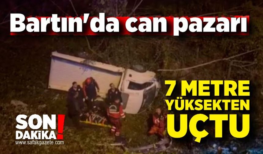 Bartın'da can pazarı: Kamyonet 7 metre yüksekten uçtu, 2 kişi yaralandı