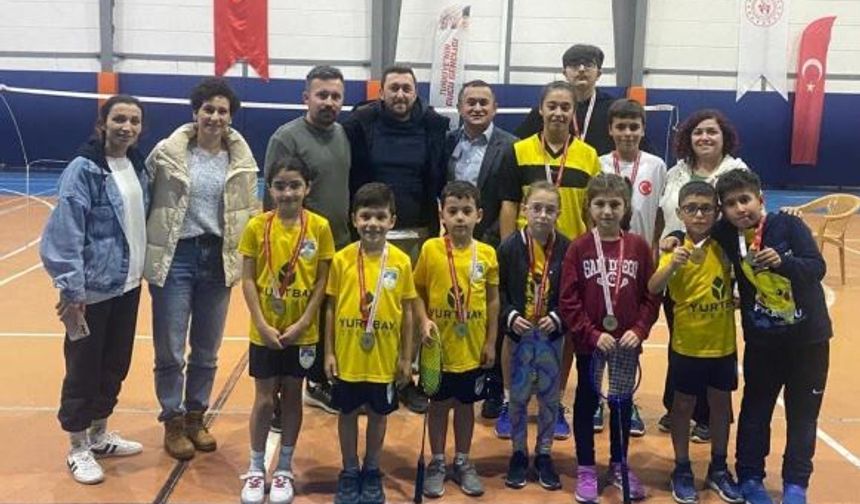 Çaycuma'da Badminton turnuvası düzenlendi