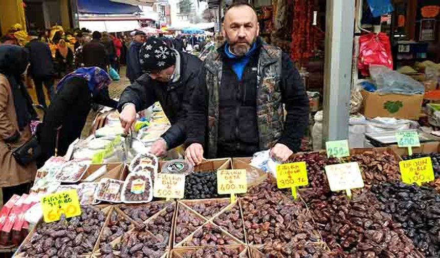 Devrek pazarında Ramazan ayı bereketi yaşanmaya başlandı
