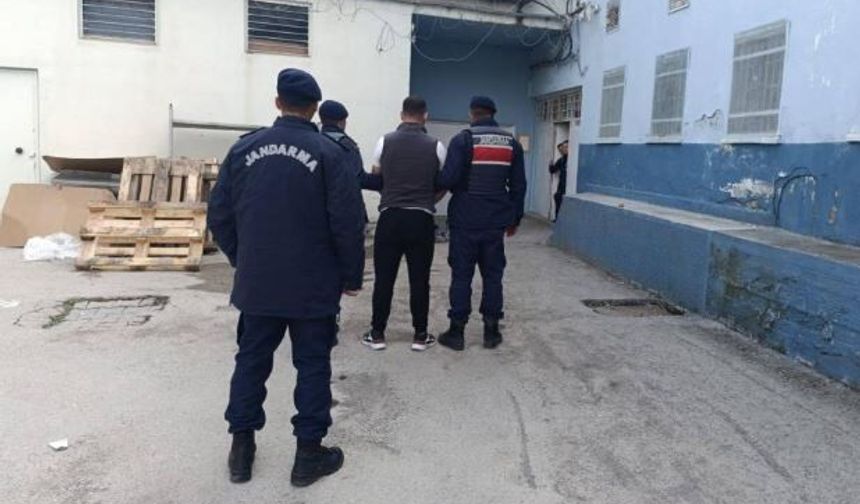 Jandarmadan Operasyon: Aranan 20 Kişi Yakalandı