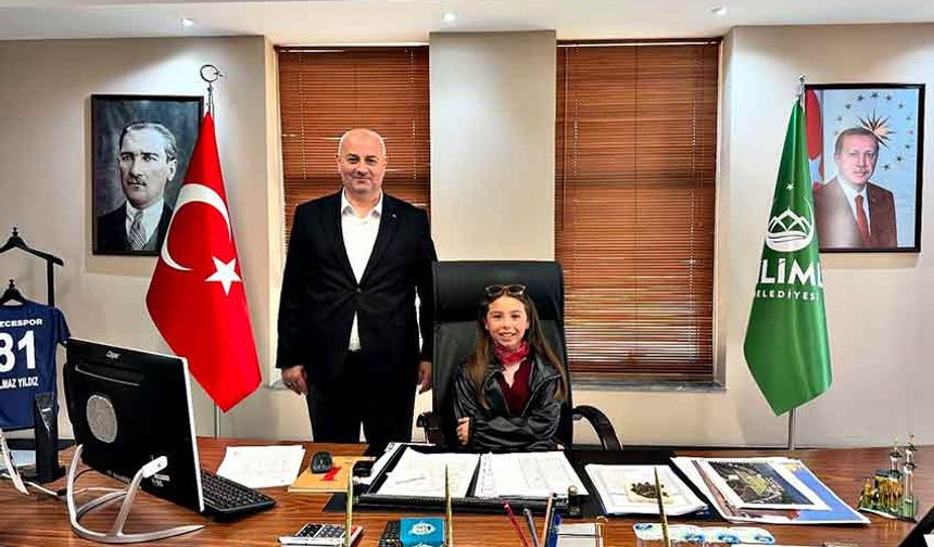 Başkanlık koltuğuna Öznehir oturdu