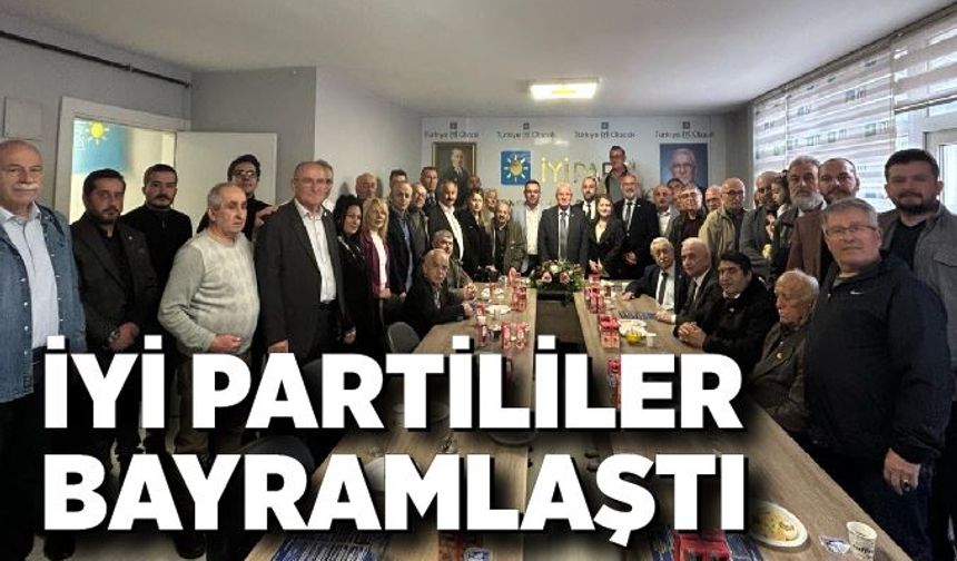 İyi Partilileri bayramlaşma programında buluştu