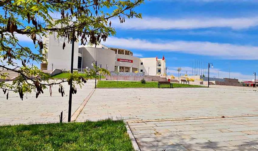 Kastamonu Üniversitesi’nin 44 projesi, ÜNİDES programında destek almaya hak kazandı