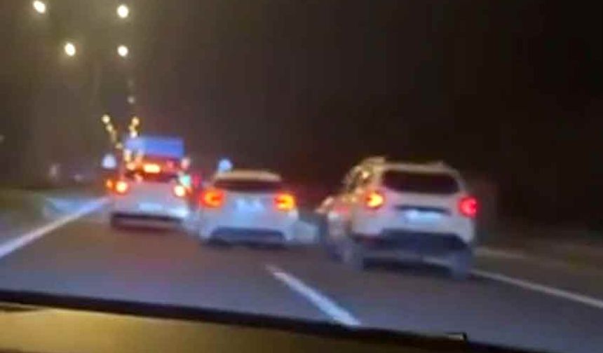 Makas atarak trafiği tehlikeye düşürdü: 9 bin lira ceza yedi