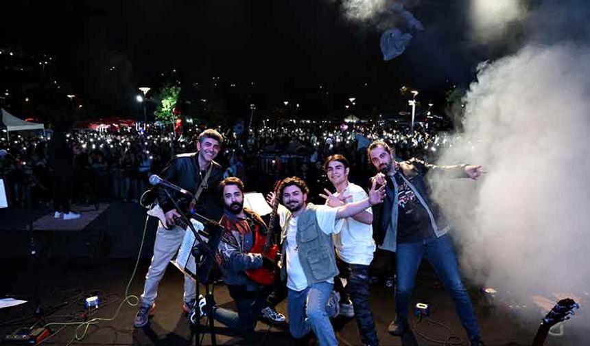 DÜFest 2025’te coşku, 3. günde de zirvede
