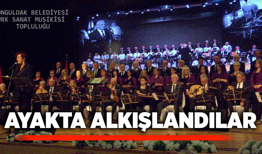 Ayakta alkışlandılar