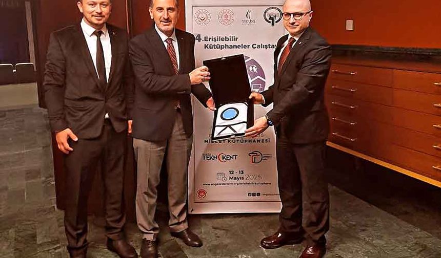 BEUN Prof. Dr. Durmuş Günay Kütüphanesine “Erişilebilirlik Logo Bayrağı” Takdim Edildi