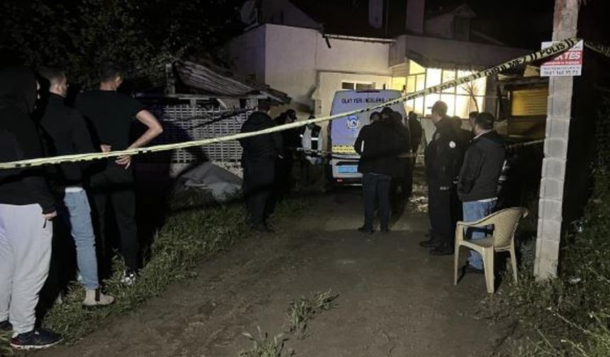 Ev yangını: Yaşlı çift hayatını kaybetti