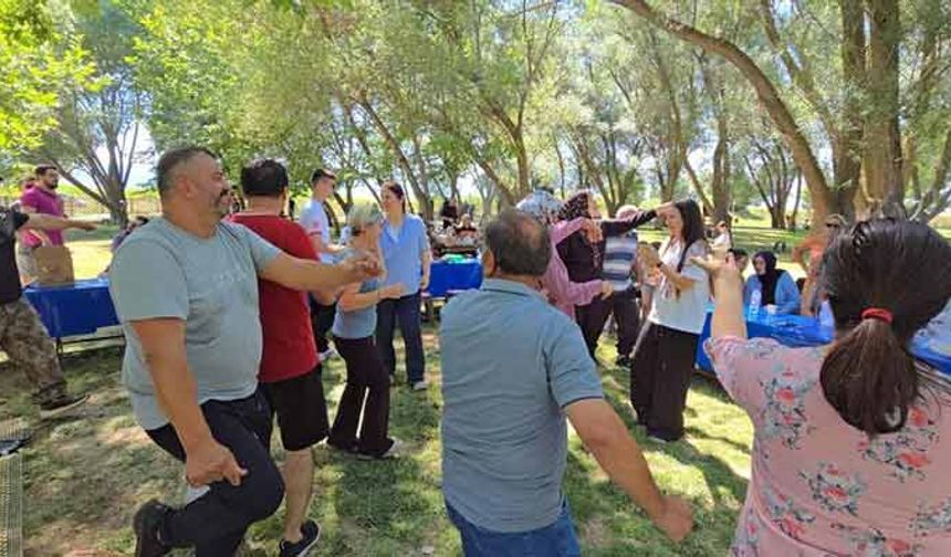 Akraba hasretini bitiren buluşma