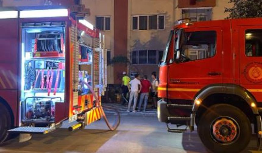 5 katlı apartmanda yangın paniği
