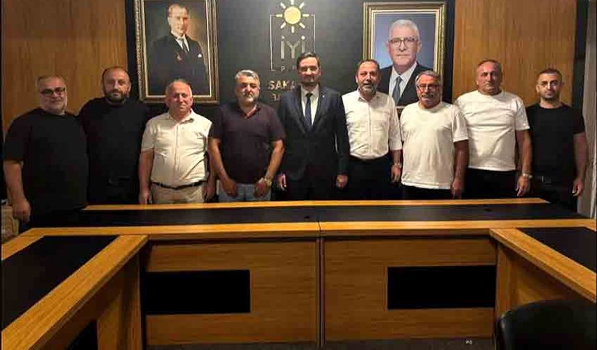 İYİ Parti'de 6 ilçe başkanı istifa etti
